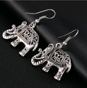 Vintage Elephant Hook Earrings💕